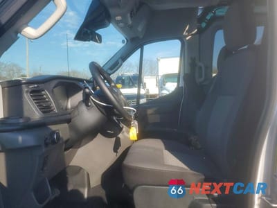 Zdjęcie 7 z 13 samochodu: 2025 FORD TRANSIT T-350 VIN:1FBAX9C84SKA50403 - miniatura