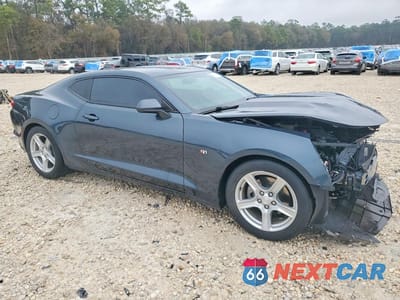 Czwarte zdjęcie samochodu z boku: 2022 CHEVROLET CAMARO LS VIN:1G1FB1RX1N0105172 - miniatura