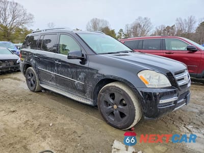 Czwarte zdjęcie samochodu z boku: 2012 MERCEDES-BENZ GL 450 4MATIC VIN:4JGBF7BEXCA782942 - miniatura