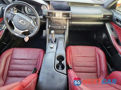 Zdjęcie 8 z 11 samochodu: 2018 LEXUS IS 300 BASE VIN:JTHBA1D22J5063806 - miniatura