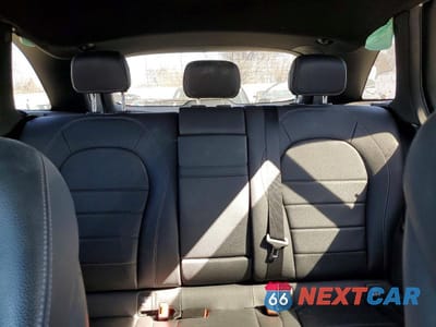 Zdjęcie 10 z 12 samochodu: 2021 MERCEDES-BENZ GLC 300 VIN:W1N0G8EB1MF909509 - miniatura