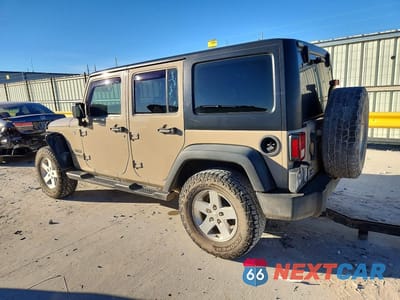 Drugie zdjęcie samochodu z przodu: 2016 JEEP WRANGLER UNLIMITED SPORT VIN:1C4BJWKG9GL266399 - miniatura