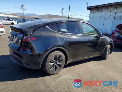 Trzecie zdjęcie samochodu z tyłu: 2024 TESLA MODEL Y VIN:7SAYGDED2RF118926 - miniatura