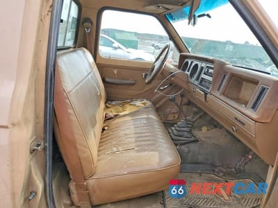 Zdjęcie 10 z 11 samochodu: 1987 FORD RANGER VIN:1FTCR11AXHUA91458 - miniatura