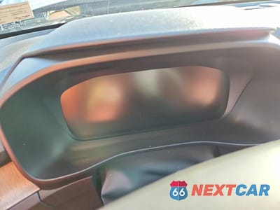 Zdjęcie 9 z 12 samochodu: 2021 VOLVO XC40 T5 INSCRIPTION VIN:YV4162UL8M2483554 - miniatura