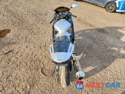 Zdjęcie 6 z 10 samochodu: 2001 HONDA CBR600 F4 VIN:JH2PC35011M202640 - miniatura