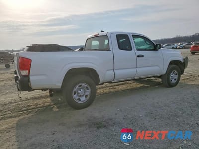 Trzecie zdjęcie samochodu z tyłu: 2017 TOYOTA TACOMA SR VIN:5TFRX5GN8HX087683 - miniatura