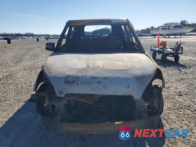 Piąte zdjęcie samochodu w środku: 2013 KIA SOUL + VIN:KNDJT2A60D7521730 - miniatura