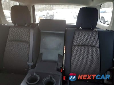 Zdjęcie 10 z 13 samochodu: 2011 TOYOTA 4RUNNER SR5 VIN:JTEBU5JR7B5043663 - miniatura