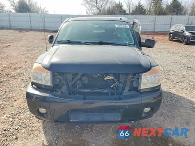 Piąte zdjęcie samochodu w środku: 2014 NISSAN TITAN S VIN:1N6BA0EC3EN516742 - miniatura