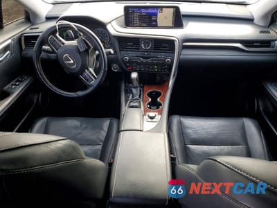 Zdjęcie 8 z 12 samochodu: 2018 LEXUS RX 350L VIN:JTJDZKCA3J2013402 - miniatura