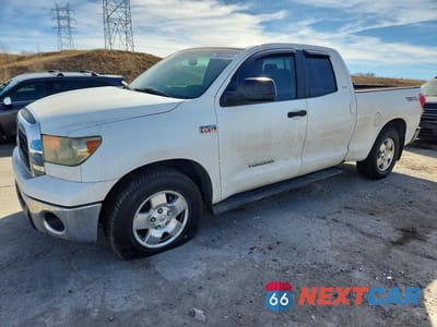 2008 TOYOTA TUNDRA DOUBLE CAB 5TFBV54148X034147 - główne zdjęcie licytacji z USA - miniatura