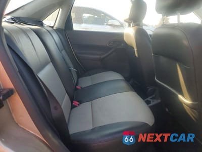 Zdjęcie 10 z 12 samochodu: 2007 FORD FOCUS ZX4 VIN:1FAHP34N87W340595 - miniatura