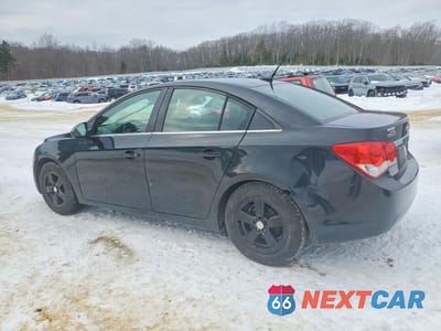 Drugie zdjęcie samochodu z przodu: 2014 CHEV CRUZE LT VIN:1G1PC5SB0E7464186 - miniatura