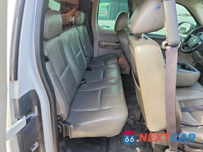 Zdjęcie 6 z 10 samochodu: 2011 GMC SIERRA K1500 VIN:1GTR2TE31BZ424579 - miniatura