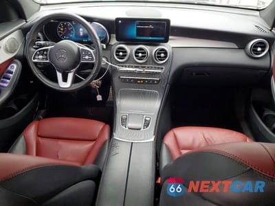 Zdjęcie 8 z 13 samochodu: 2021 MERCEDES-BENZ GLC 300 VIN:W1N0G8DBXMF933177 - miniatura