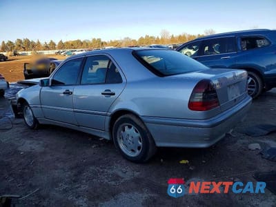 Drugie zdjęcie samochodu z przodu: 1998 MERCEDES-BENZ C 230 VIN:WDBHA23G6WA595992 - miniatura