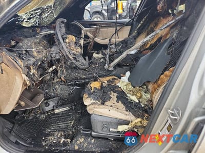 Zdjęcie 7 z 12 samochodu: 2019 BMW X3 SDRIVE30I VIN:5UXTR7C57KLR49158 - miniatura