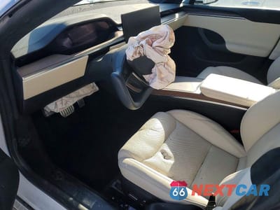 Zdjęcie 8 z 13 samochodu: 2023 TESLA MODEL S VIN:5YJSA1E5XPF529659 - miniatura