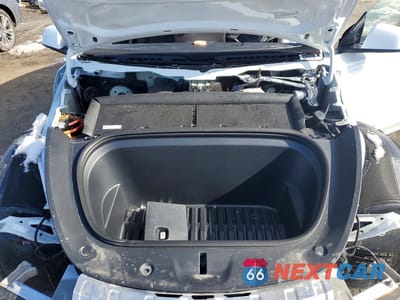 Zdjęcie 12 z 12 samochodu: 2025 TESLA MODEL Y VIN:7SAYGDED7SF260310 - miniatura