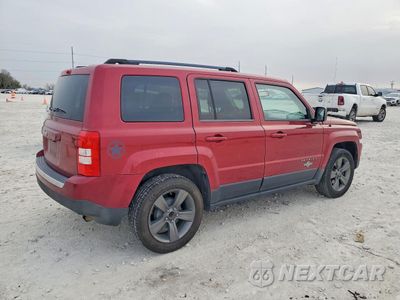 Trzecie zdjęcie samochodu z tyłu: 2014 JEEP PATRIOT LATITUDE VIN:1C4NJPFB1ED620585 - miniatura