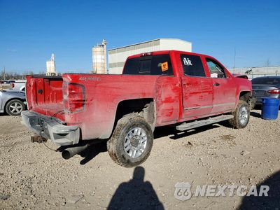 Trzecie zdjęcie samochodu z tyłu: 2016 CHEVROLET SILVERADO K2500 HEAVY DUTY LTZ VIN:1GC1KWE81GF184842 - miniatura