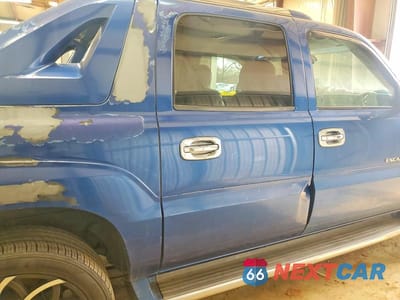 Zdjęcie 10 z 11 samochodu: 2003 CADILLAC ESCALADE EXT VIN:3GYEK63N93G318977 - miniatura