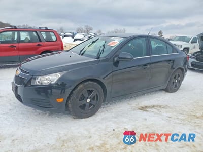 2014 CHEV CRUZE LT 1G1PC5SB0E7464186 - główne zdjęcie licytacji z USA - miniatura