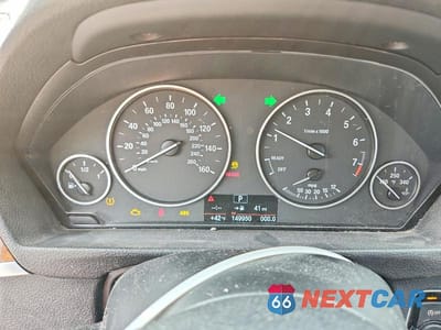 Zdjęcie 9 z 12 samochodu: 2015 BMW 328 I VIN:WBA3A5C59FP604870 - miniatura