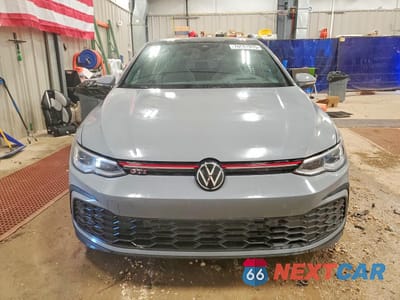 Piąte zdjęcie samochodu w środku: 2024 VOLKSWAGEN GTI AUTOBAHN VIN:WVWVA7CD8RW145145 - miniatura