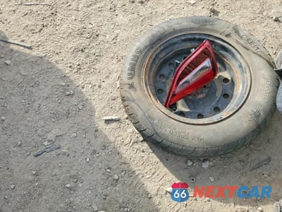 Zdjęcie 13 z 15 samochodu: 2000 TOYOTA 4RUNNER LIMITED VIN:JT3HN87R4Y9042237 - miniatura