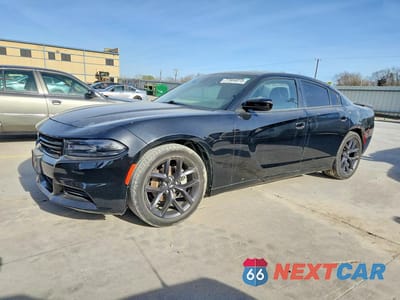 2021 DODGE CHARGER SXT 2C3CDXBG2MH647557 - główne zdjęcie licytacji z USA - miniatura