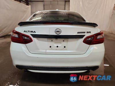 Zdjęcie 6 z 12 samochodu: 2018 NISSAN ALTIMA 2.5 VIN:1N4AL3AP3JC215242 - miniatura