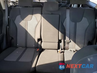 Zdjęcie 10 z 13 samochodu: 2025 KIA SORENTO LX VIN:5XYRG4JC7SG373228 - miniatura