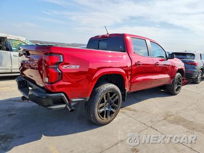 Trzecie zdjęcie samochodu z tyłu: 2025 CHEVROLET COLORADO Z71 VIN:1GCPTDEK1S1150302 - miniatura
