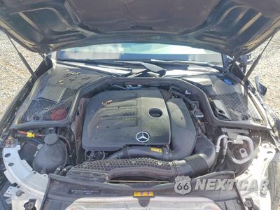 Zdjęcie 11 z 14 samochodu: 2019 MERCEDES-BENZ C 300 4MATIC VIN:55SWF8EB0KU316423 - miniatura