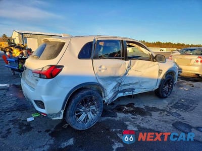 Trzecie zdjęcie samochodu z tyłu: 2024 MITSUBISHI OUTLANDER SPORT S/SE VIN:JA4ARUAU4RU005723 - miniatura