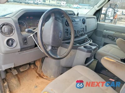 Zdjęcie 8 z 15 samochodu: 2014 FORD ECONOLINE E350 SUPER DUTY VAN VIN:1FTSS3EL2EDA07202 - miniatura