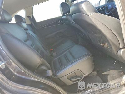 Zdjęcie 10 z 12 samochodu: 2016 KIA SORENTO EX VIN:5XYPH4A19GG005319 - miniatura