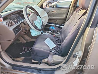 Zdjęcie 7 z 14 samochodu: 1999 TOYOTA CAMRY CE VIN:4T1BG22K5XU522118 - miniatura