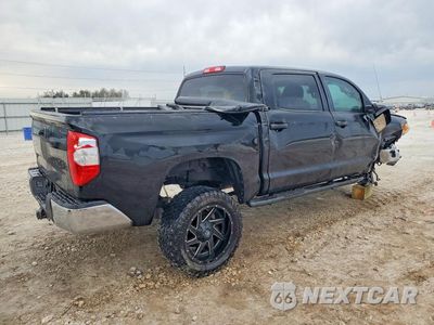 Trzecie zdjęcie samochodu z tyłu: 2016 TOYOTA TUNDRA CREWMAX SR5 VIN:5TFEM5F10GX105310 - miniatura