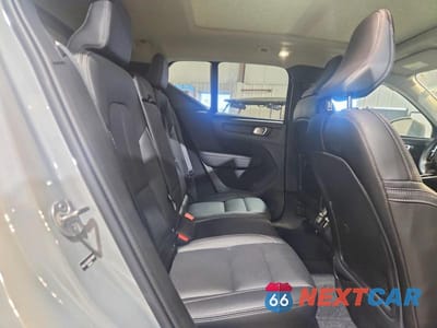 Zdjęcie 11 z 13 samochodu: 2025 VOLVO XC40 CORE VIN:YV4L12UJ6S2475097 - miniatura