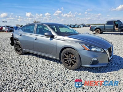 Czwarte zdjęcie samochodu z boku: 2021 NISSAN ALTIMA 2.5 S VIN:1N4BL4BV6MN355916 - miniatura