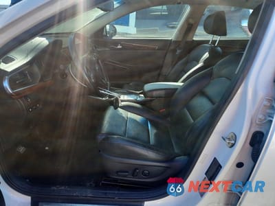 Zdjęcie 7 z 12 samochodu: 2018 KIA CADENZA VIN:KNALB4J17J5116304 - miniatura