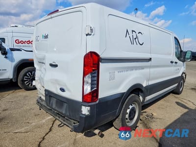 Trzecie zdjęcie samochodu z tyłu: 2023 FORD TRANSIT 150 DELIVERY VAN VIN:1FTYE1Y82PKA70523 - miniatura