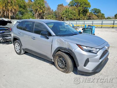 Czwarte zdjęcie samochodu z boku: 2025 TOYOTA RAV4 LE VIN:2T3H1RFV3SC342386 - miniatura