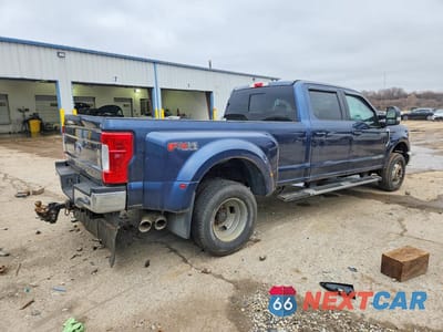 Trzecie zdjęcie samochodu z tyłu: 2017 FORD F350 SUPER DUTY VIN:1FT8W3DT7HEE71214 - miniatura
