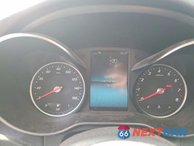 Zdjęcie 9 z 12 samochodu: 2019 MERCEDES-BENZ C 300 VIN:55SWF8DBXKU290768 - miniatura