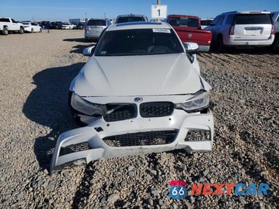 Piąte zdjęcie samochodu w środku: 2014 BMW 328 I VIN:WBA3A5C5XEF604607 - miniatura