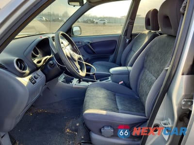 Zdjęcie 7 z 13 samochodu: 2002 TOYOTA RAV4 VIN:JTEGH20V126000082 - miniatura